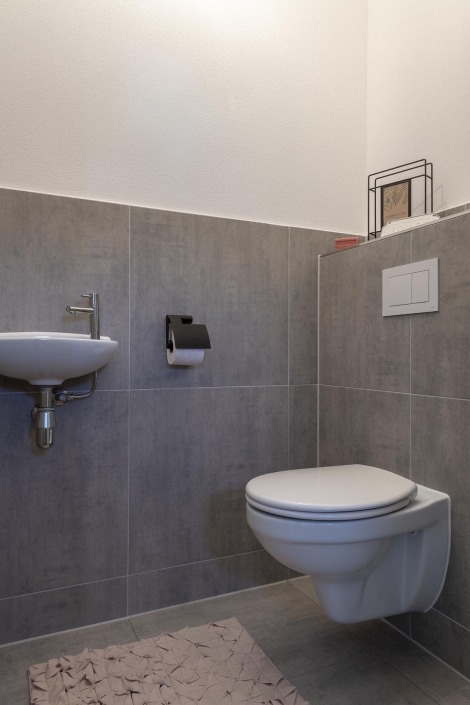 moderne badkamer keuken in Waardhuizen
