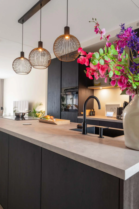 Keuken met kookeiland in Elshout | Keukenhoff Tankens